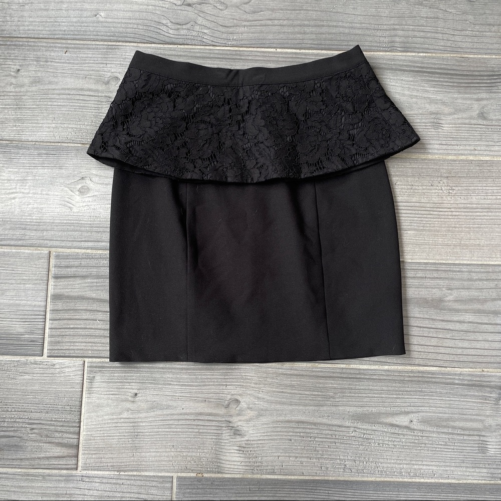 Peplum optional Marciano skirt
